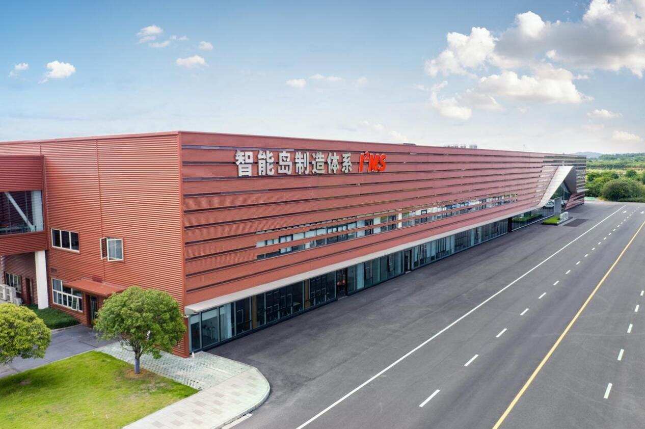 五菱攜手華為共筑智能新境 華境S落地國家領航級智能工廠，開啟汽車智造新篇章